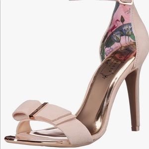 Ted Baker blush suede heel